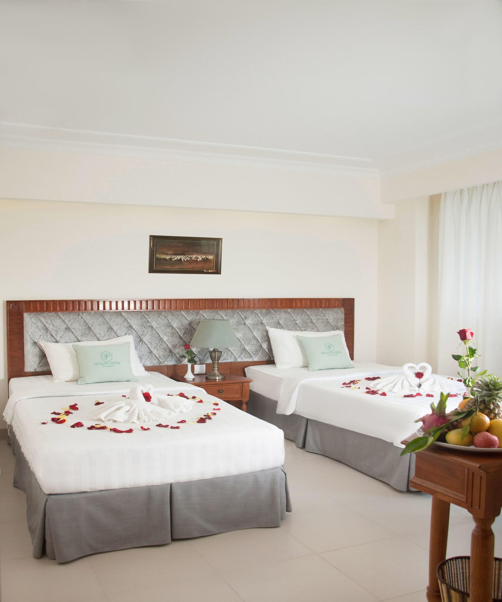 Hotel Pavillon Garden & 3*