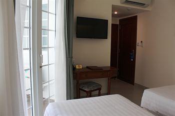 Hotel Pavillon Garden & 3*